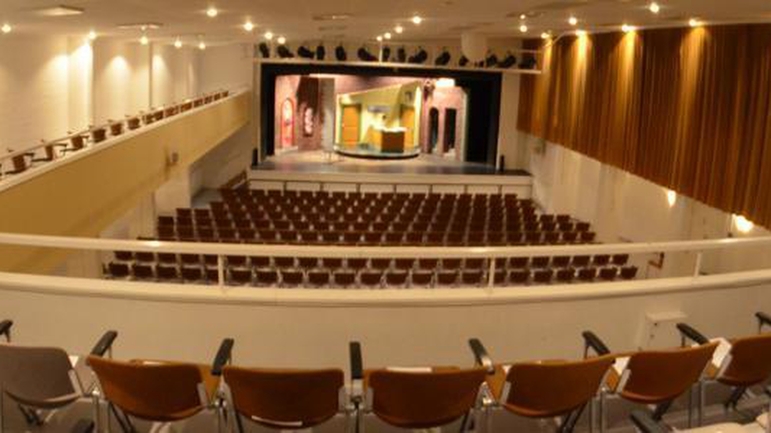 Theater in der Stadt Neustadt
