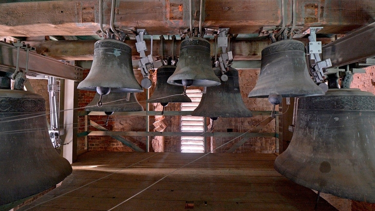 Pfingstliche Turm- und Gewölbeführung mit Teilnahme am Glockenspiel vor Ort im Gewölbe